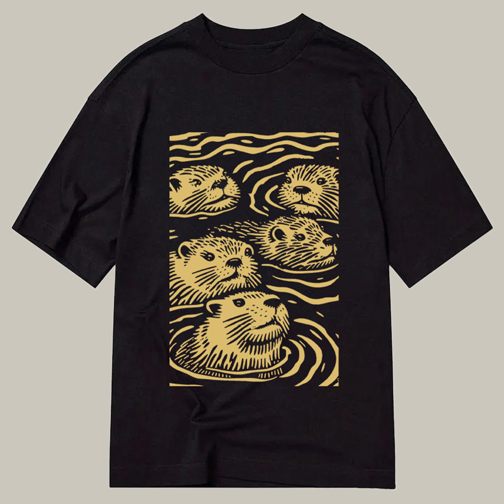Woodcut Otter Classic Shirt Funny Animal T-Shirt Christmas Present Ideas