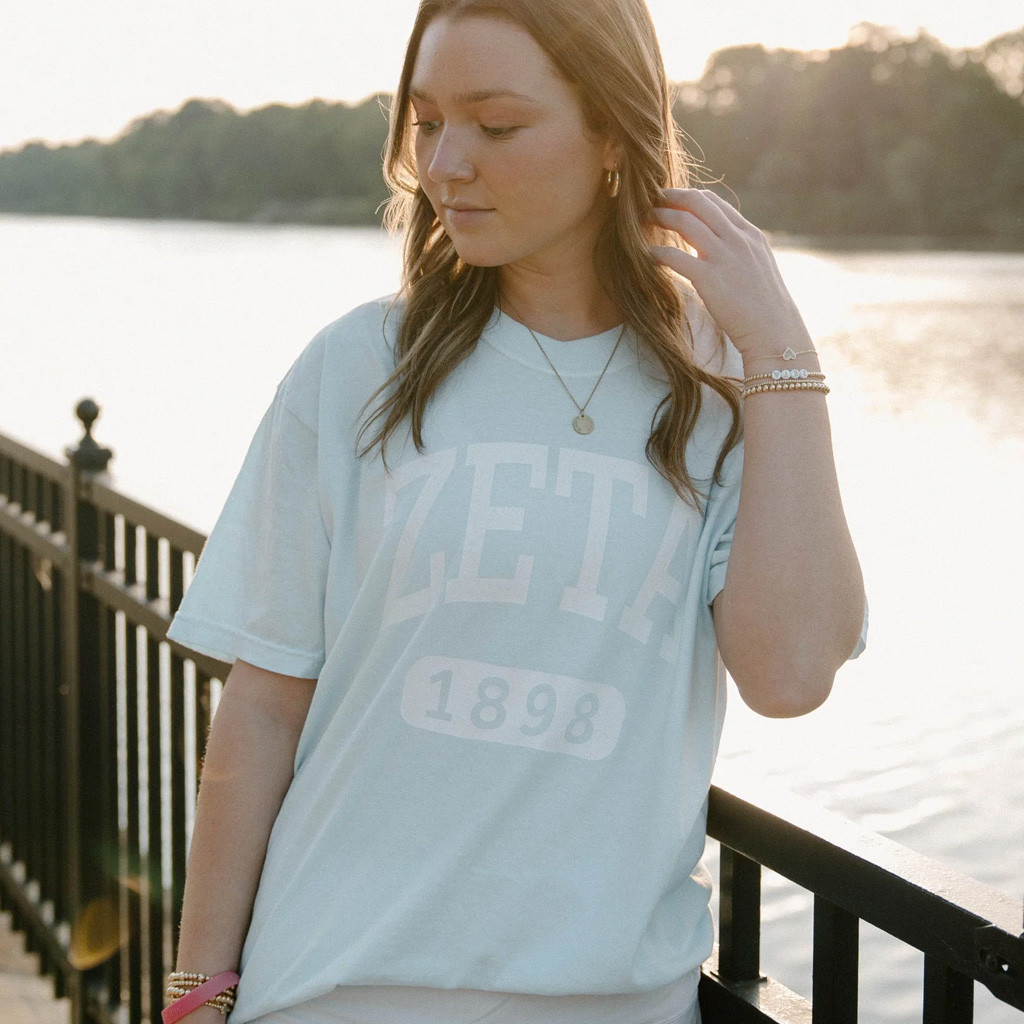 Zeta Tau Alpha Merch Zeta 1898 T-Shirt Gifts Ideas For Girlfriend