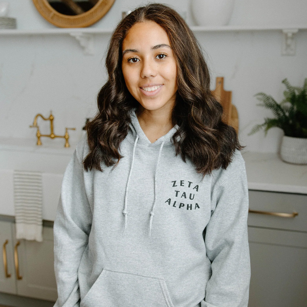 Zeta Tau Alpha Merch ZTA Queen Of Hearts Hoodie Gifts For Friends